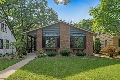 4267 Drew Ave N, Robbinsdale, MN 55422