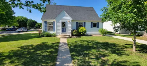 101 Church St, Marshall, MN 56258