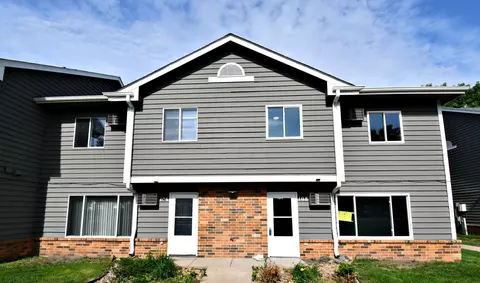 700 W Village Rd #108, Chanhassen, MN 55317