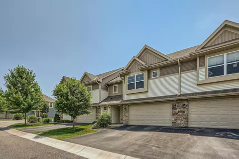 3290 Lakewood Trl, Woodbury, MN 55129