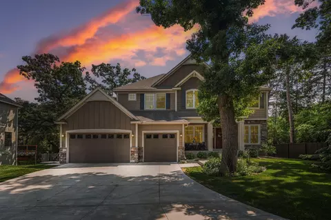 14509 Gleason Lake Dr, Plymouth, MN 55447