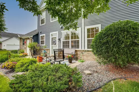 6837 Narcissus Ln N, Maple Grove, MN 55311