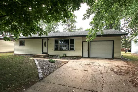 337 1st St NE, Richmond, MN 56368
