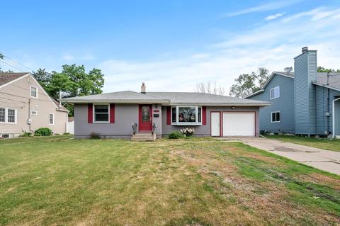 2233 Margaret St, Saint Paul, MN 55119