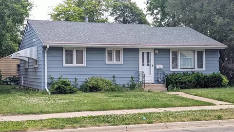 708 9th Ave SW, Austin, MN 55912