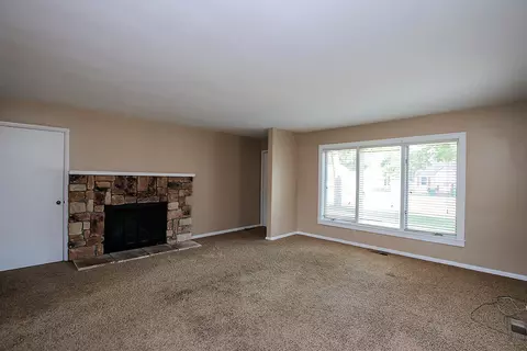 636 E 2nd St, Litchfield, MN 55355 photo 7