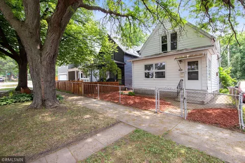 830 Carroll Ave, Saint Paul, MN 55104