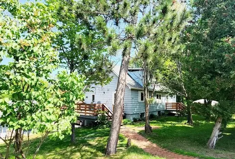 1107 River Rd, Grand Rapids, MN 55744