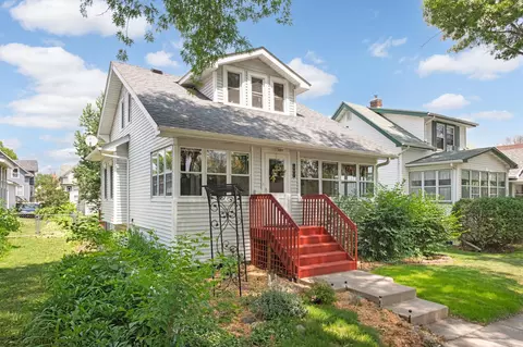 891 Bayard Ave, Saint Paul, MN 55102