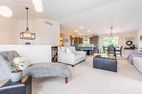 1410 Timberdoodle Dr, Saint Cloud, MN 56303