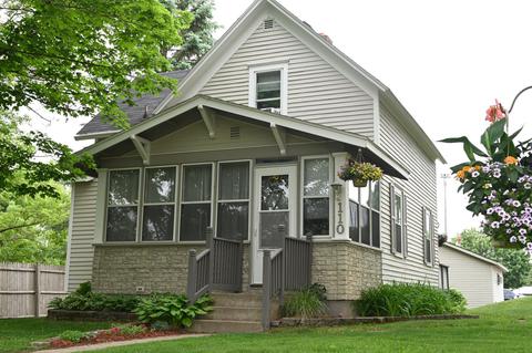 110 Lincoln St W, Burtrum, MN 56318