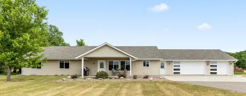 1044 Prairiewood Dr SW, Pillager, MN 56473