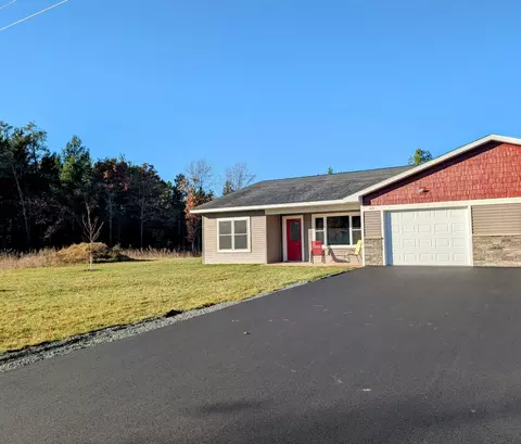 405 N Russell St, Grantsburg, WI 54840