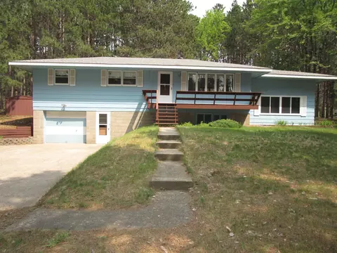 2236 Adams Ave NW, Bemidji, MN 56601