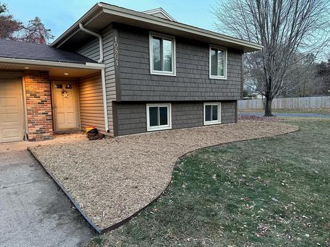 10801 Hollywood Blvd NW, Coon Rapids, MN 55433