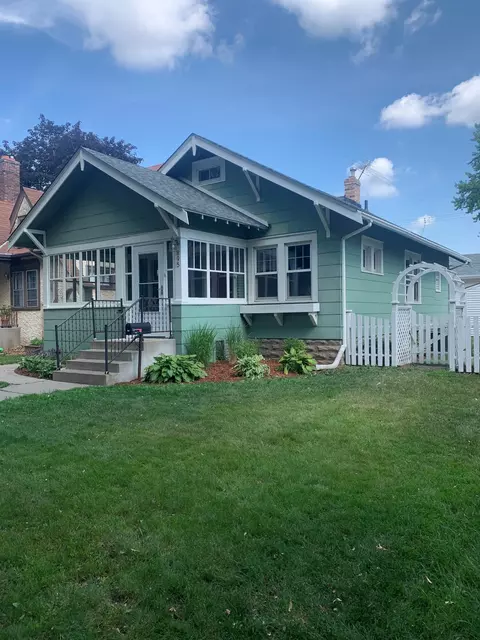 895 Clear Ave, Saint Paul, MN 55106