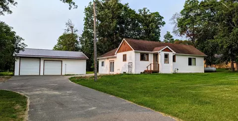 3548 Division St W, Bemidji, MN 56601