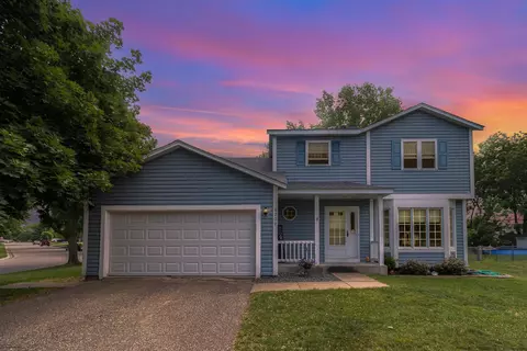 8209 Johansen Ave S, Cottage Grove, MN 55016