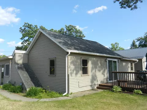 602 2nd St SW, Staples, MN 56479