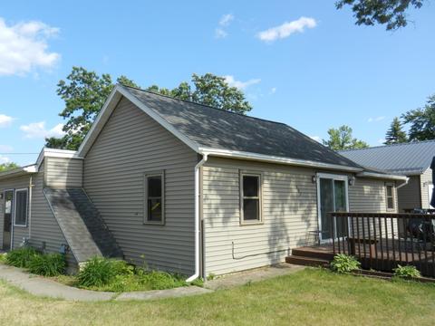 602 2nd St SW, Staples, MN 56479
