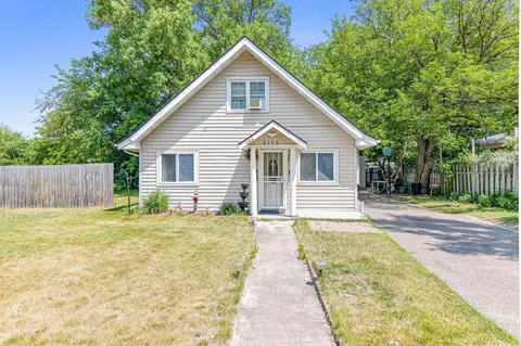 4154 Yates Ave N, Robbinsdale, MN 55422
