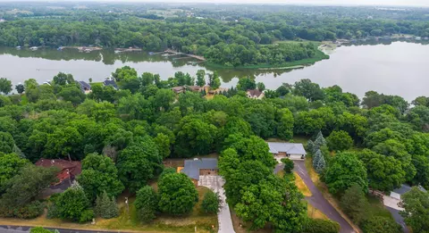 4550 S Lake Sarah Dr, Independence, MN 55359