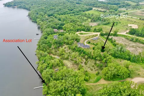 Nnnn N Games Lake Ave, New London, MN 56273
