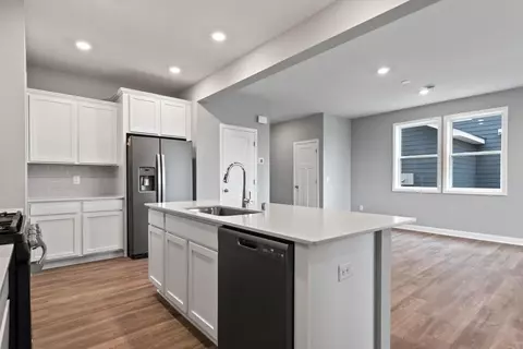 14323 Anston Ave, Rosemount, MN 55068