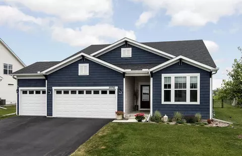 20782 Greenwood Ave, Lakeville, MN 55044