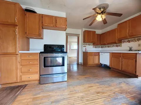 104 W Main Ave, Hoffman, MN 56339 photo 7