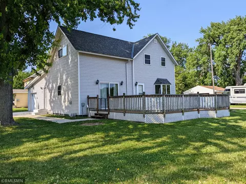 105 5th St, Danube, MN 56230