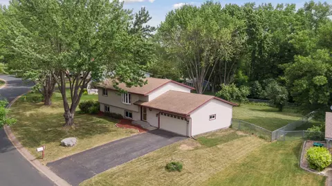 11222 100th Pl N, Maple Grove, MN 55369