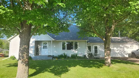 503 E Minnesota Ave, Randall, MN 56475