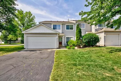 13200 Spencer Sweet Pea Ln, Eden Prairie, MN 55347