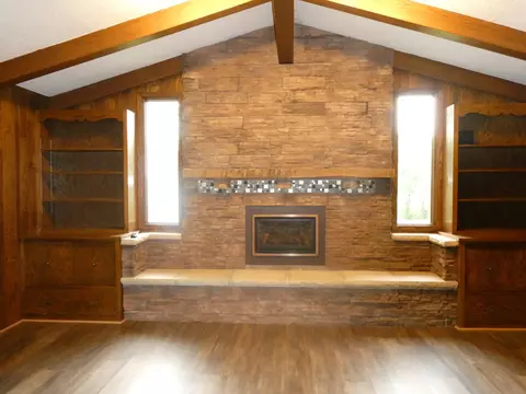 2004 Great Bend Blvd, Windom, MN 56101 photo 18