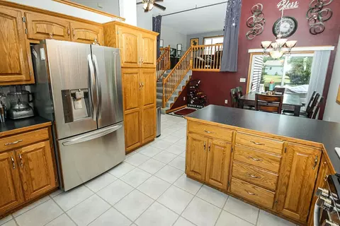 2218 Viking Dr, Saint Cloud, MN 56301 photo 9