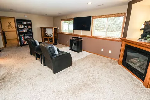 2218 Viking Dr, Saint Cloud, MN 56301 photo 22