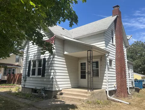 908 9th Ave N, Saint Cloud, MN 56303