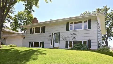 3519 Zealand Ave N, New Hope, MN 55427