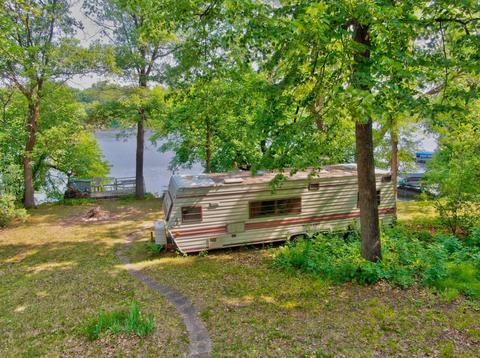 16692 109th St NW, South Haven, MN 55382