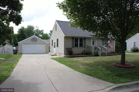 638 5th Ave SW, Hutchinson, MN 55350