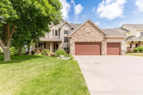 1107 Park Ln SE, New Prague, MN 56071