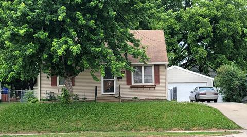 905 7th St NW, Rochester, MN 55901