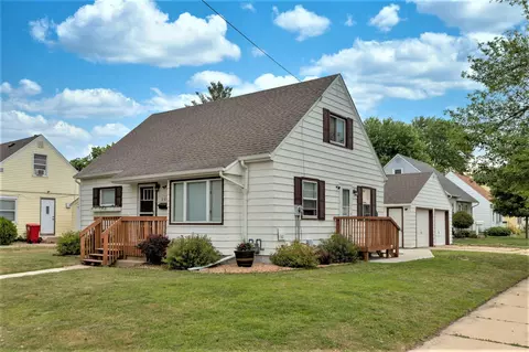 207 16th St SE, Austin, MN 55912