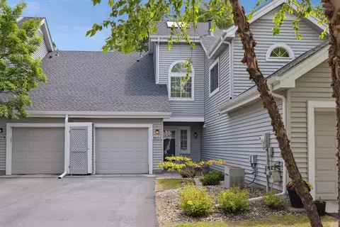 1805 Terraceview Ln N #C, Plymouth, MN 55447