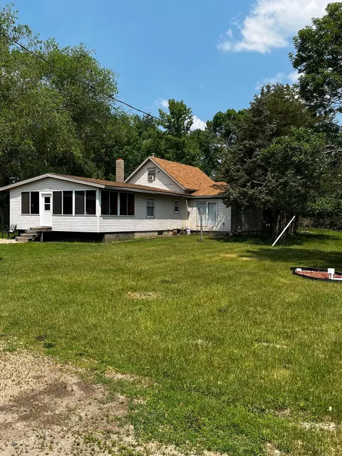 26650 70th St NE, Belgrade, MN 56312