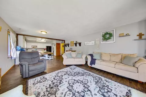 109 4th St, Jackson, MN 56143 photo 6