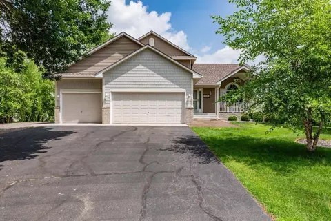 14010 Gadwall Ct, Rogers, MN 55374