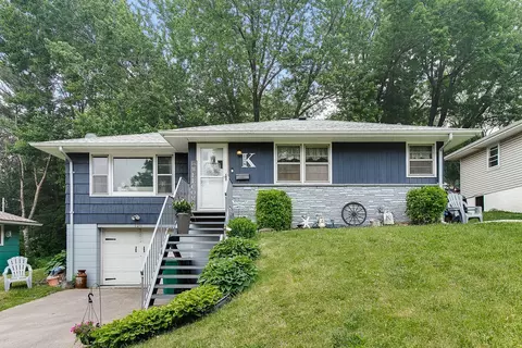 128 16th Ave S, South Saint Paul, MN 55075