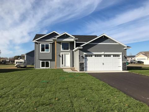 807 11th St NW, Rice, MN 56367